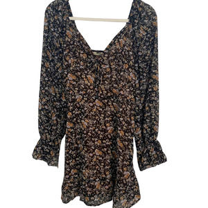 2 Bella Black Floral Print Mini Dress